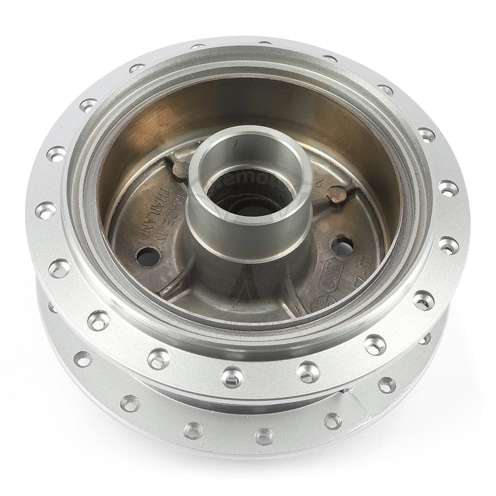 0YM5045_ae7899 four.jpg